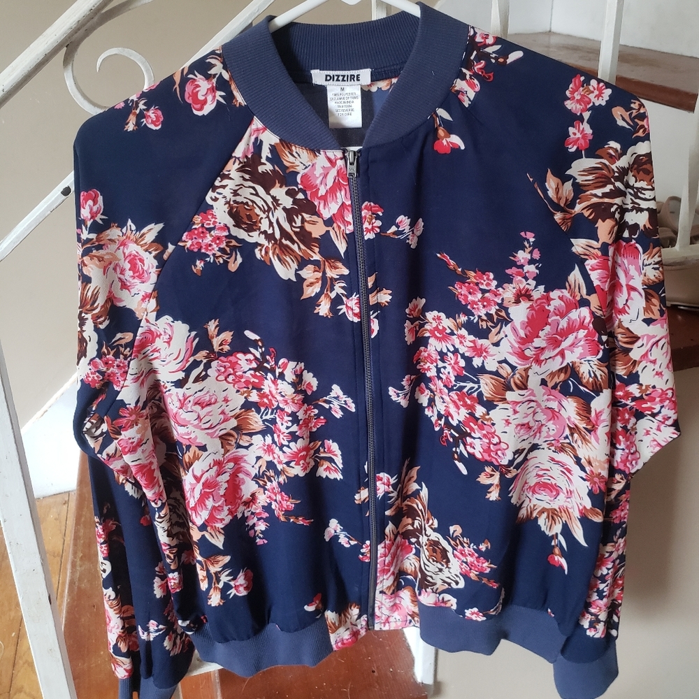 Lightweight jacket